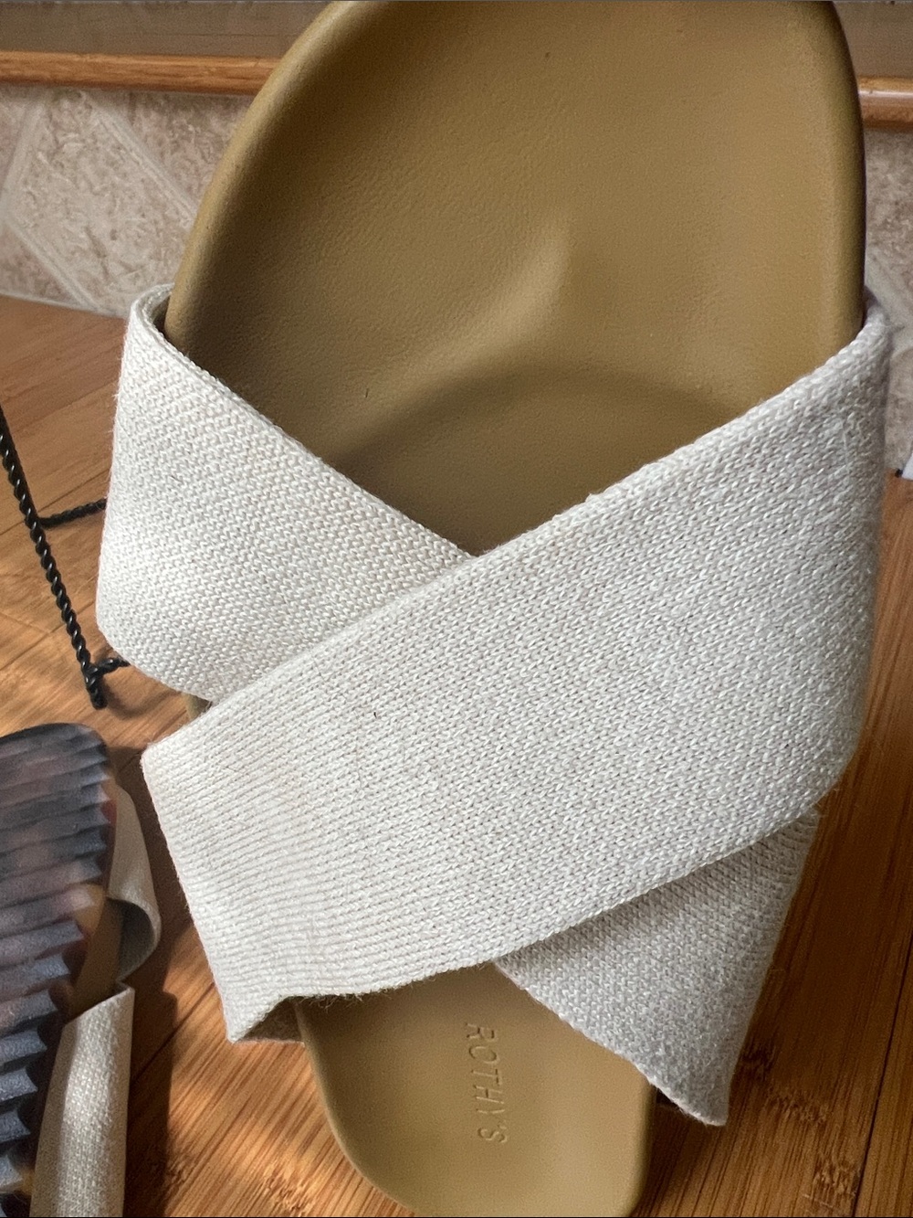 NWOT Rothy's Cream Woven Crisscross Slide Sandals 9.5 - Picture 7 of 7